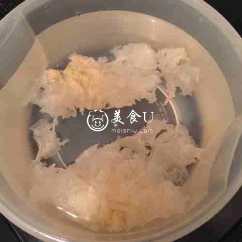 雪梨银耳露