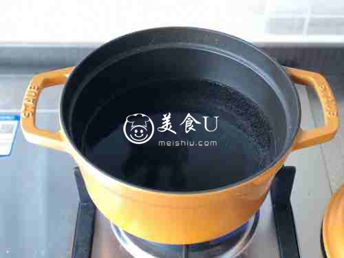 冰糖银耳雪梨汤