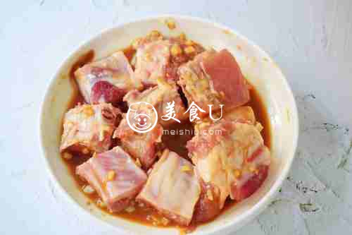 排骨蒸芋头
