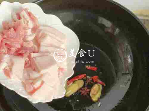 立夏特色美食-豆角焖面