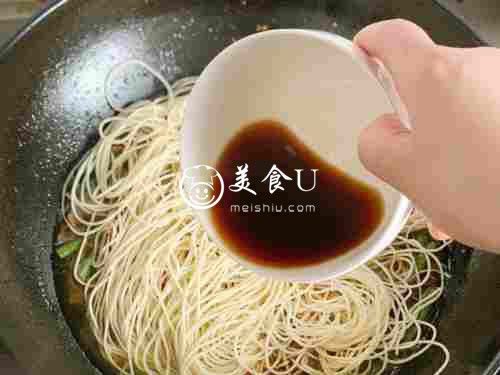 立夏特色美食-豆角焖面