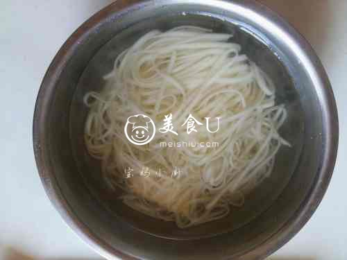 鸡蛋酱过水面