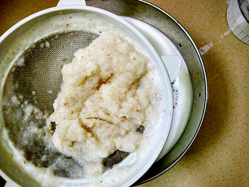 鲜榨荔枝汁