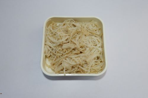 金针羊肉卷