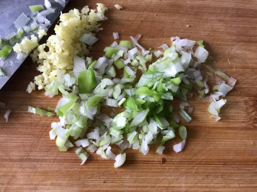 秋季养生菠菜鸡蛋素饺子