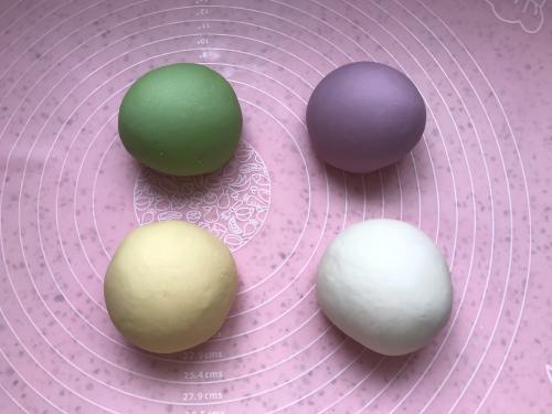 秋季养生菠菜鸡蛋素饺子