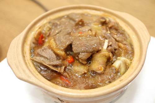 浓香入味的胡萝卜土豆焖鸭肉