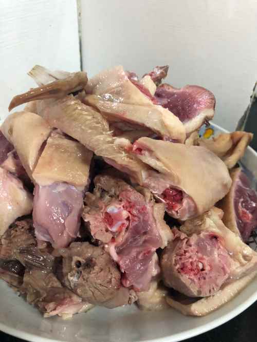 鸭肉这样做，口味惹人爱:啤酒烧鸭