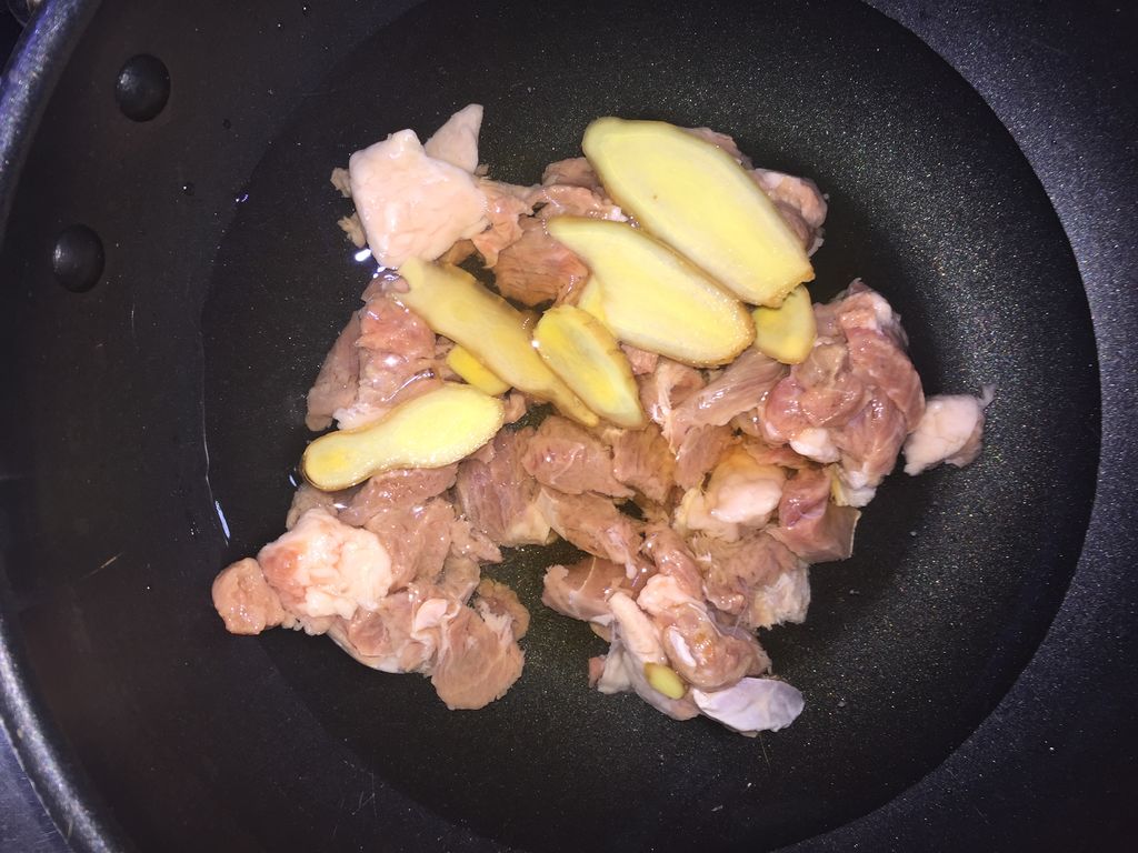 清炖白萝卜羊肉汤