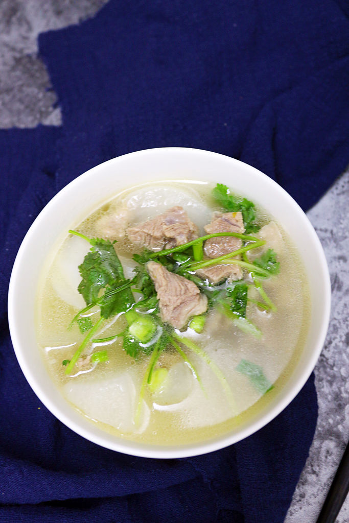 清炖白萝卜羊肉汤