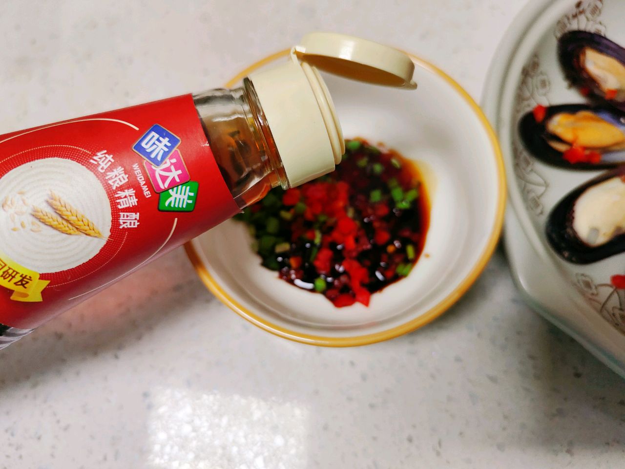 简易版捞汁贻贝 简易版捞汁贻贝