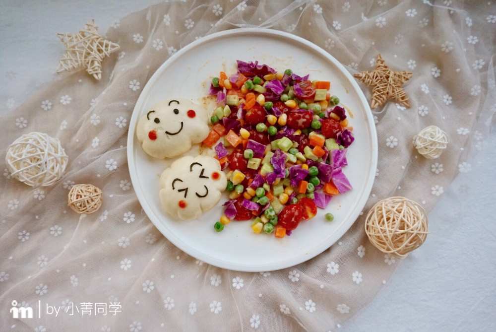 彩虹蔬菜馒头沙拉