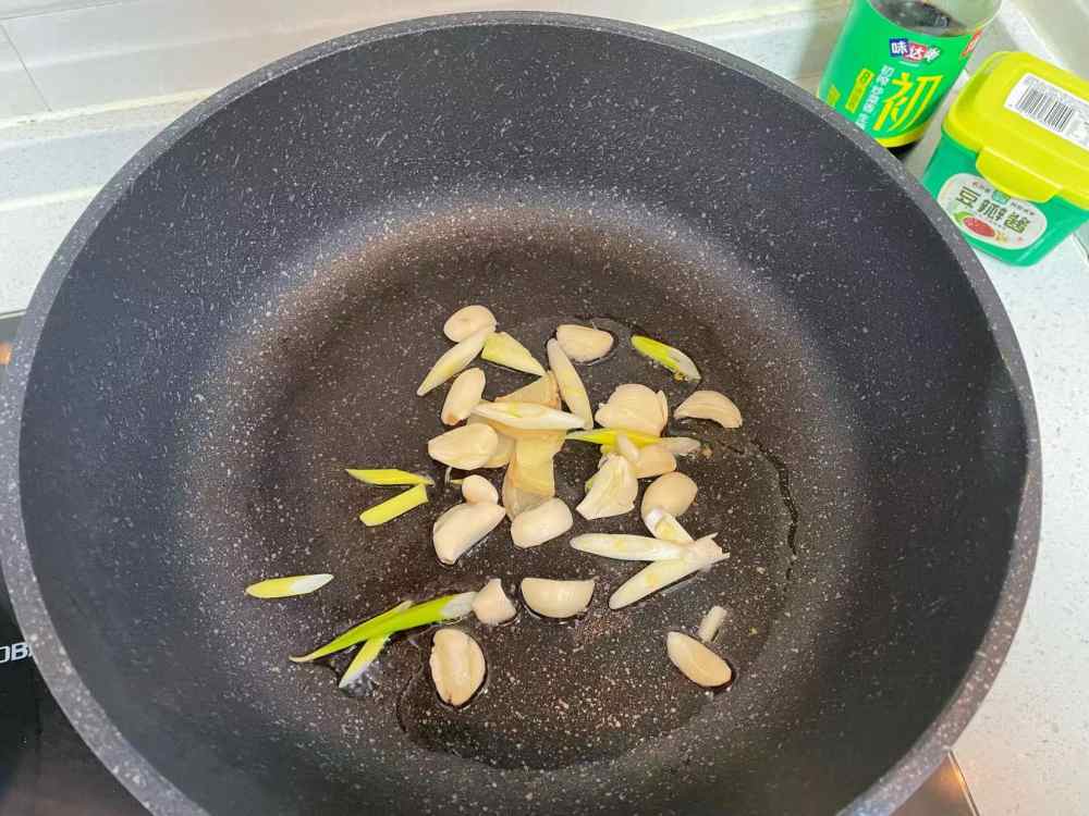 酱焖尖椒