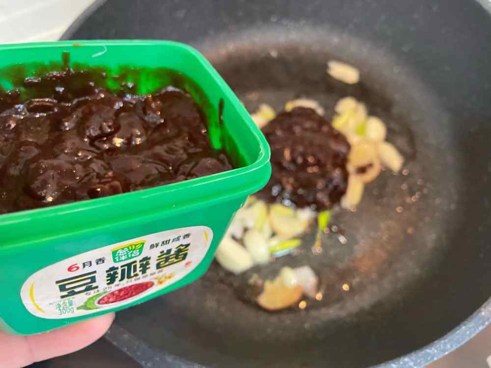 酱焖尖椒