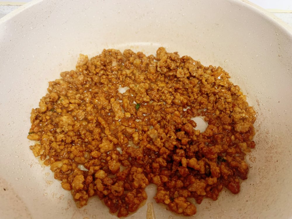 外婆菜肉包子
