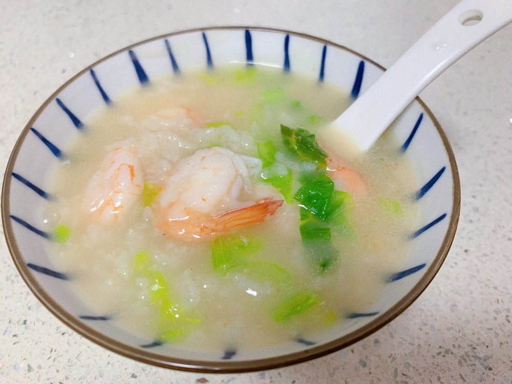 降温后的暖胃早餐~生滚鲜虾粥 降温后的暖胃早餐~生滚鲜虾粥