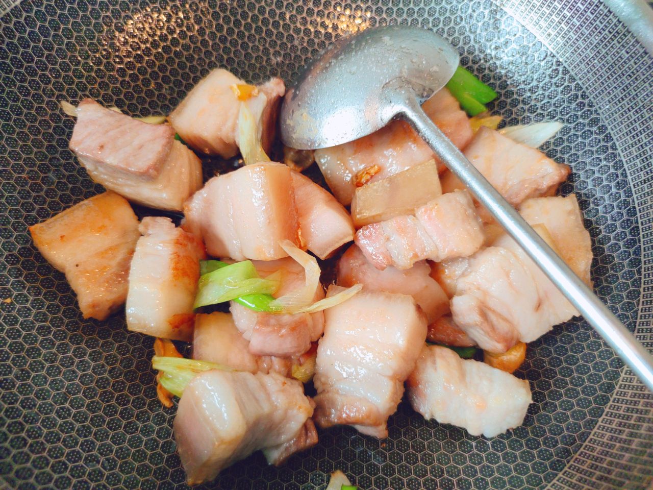 不加一滴水的红烧肉
