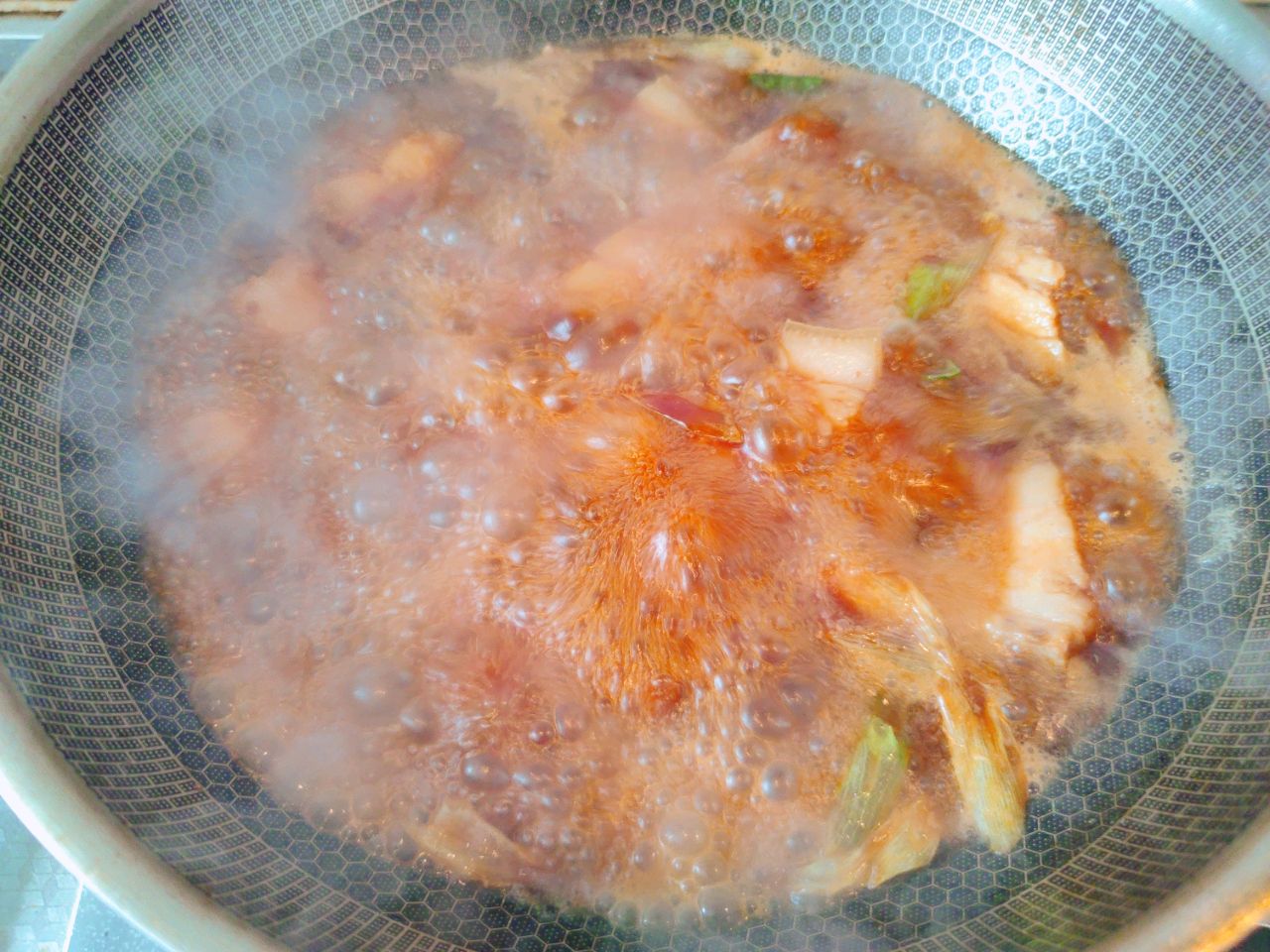 不加一滴水的红烧肉
