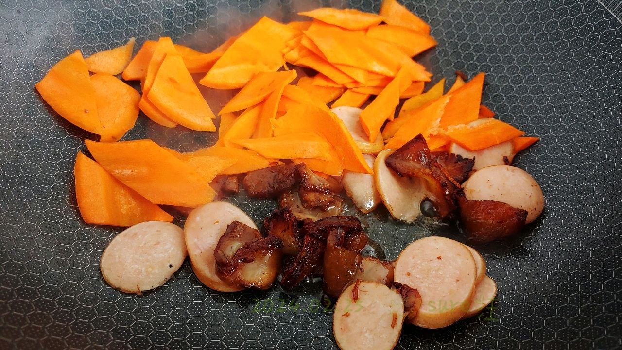醋香肉肠胡瓜片