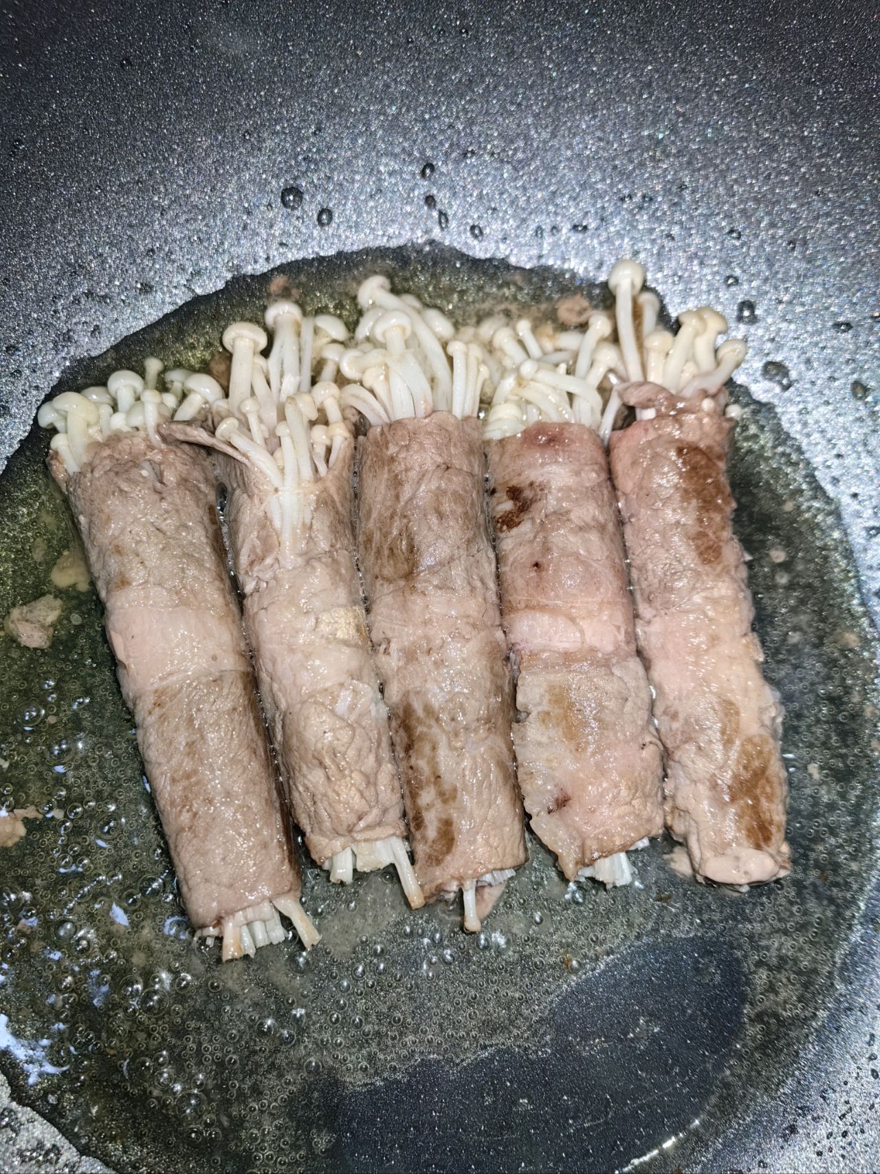 金针菇肥牛卷