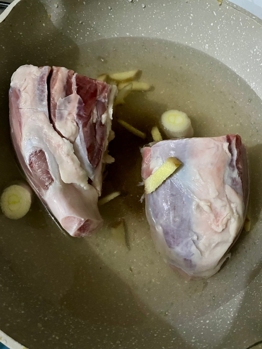卤牛肉