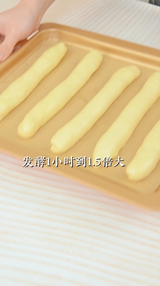 经典童年回忆，毛毛虫奶油面包！