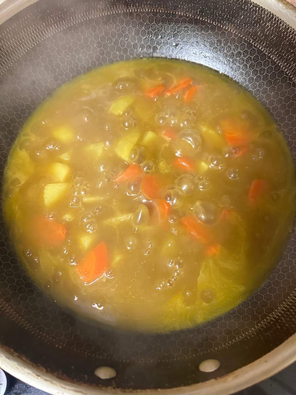 鸡排咖喱饭