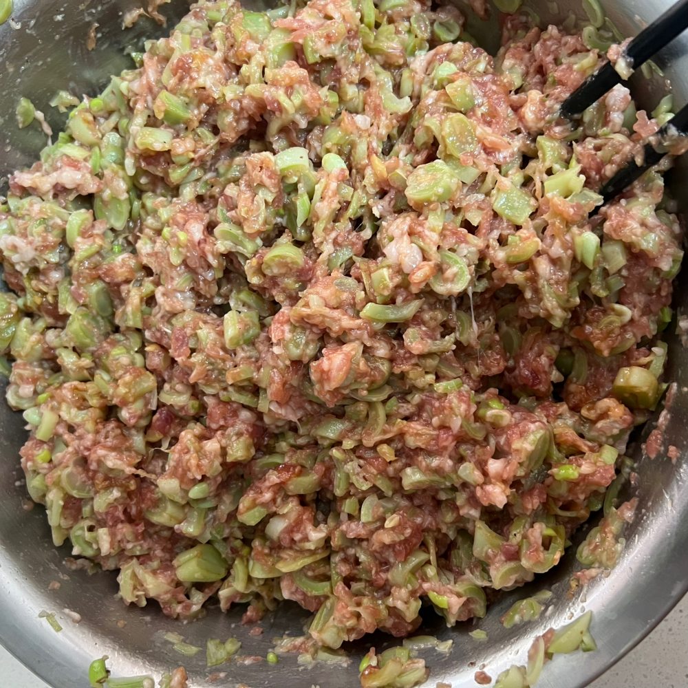 辽宁特色美食桲椤叶饼