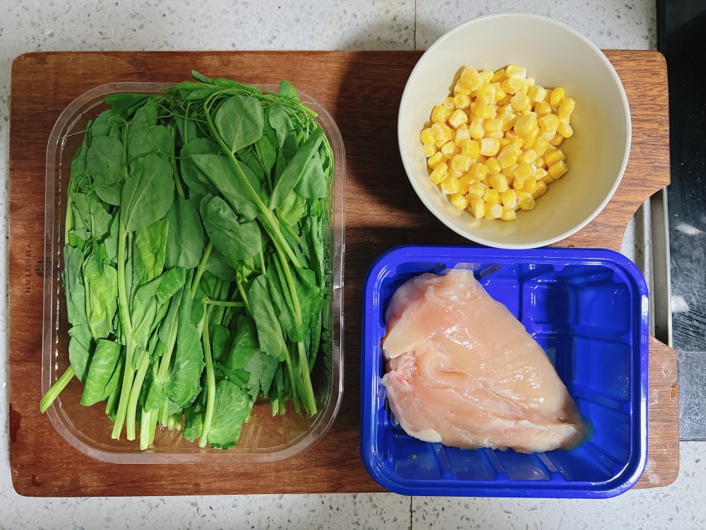 豌豆尖鸡茸汤