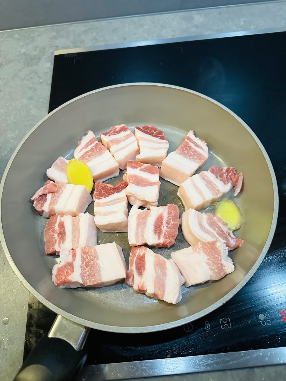 超级简单的红烧肉