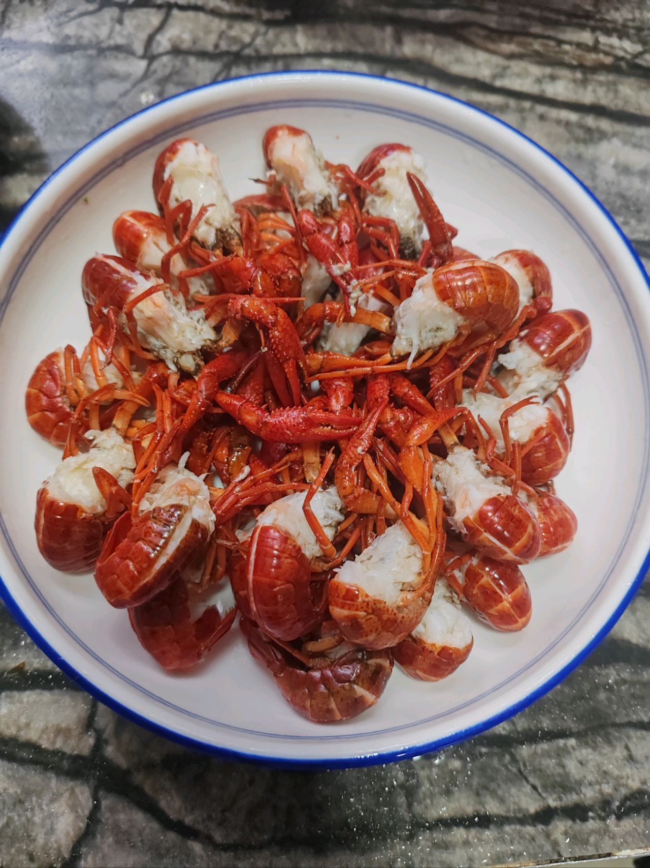 捞汁小龙虾