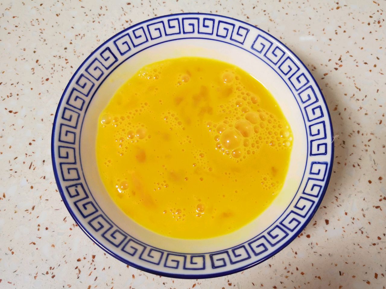 鸡蛋韭菜馅饺子