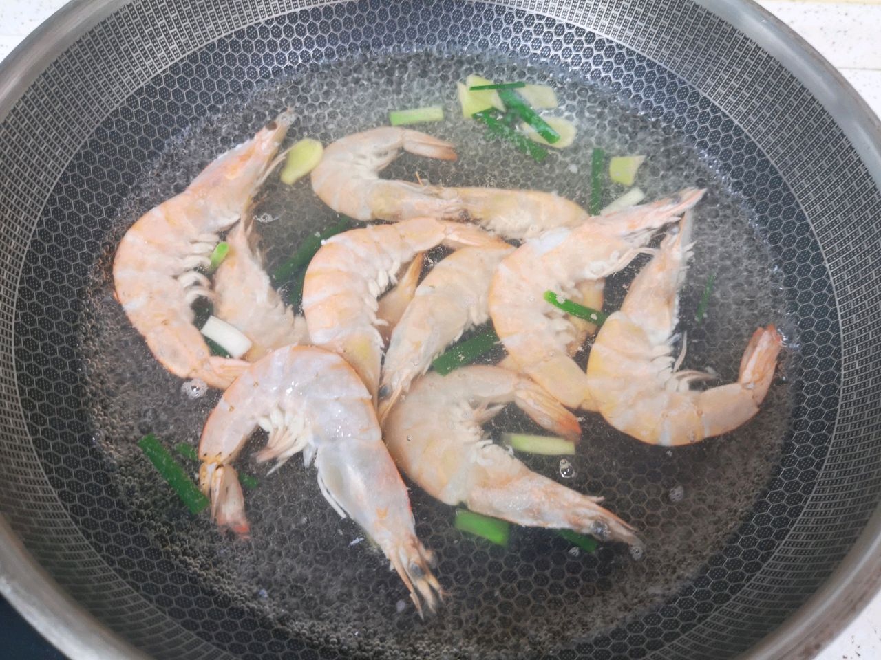捞汁大虾 捞汁大虾