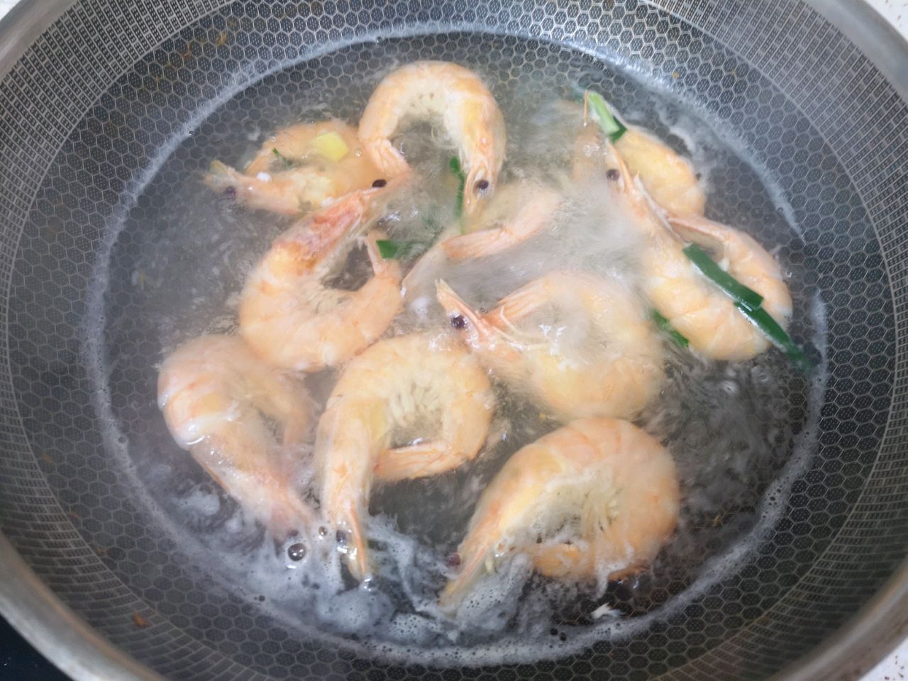 捞汁大虾 捞汁大虾