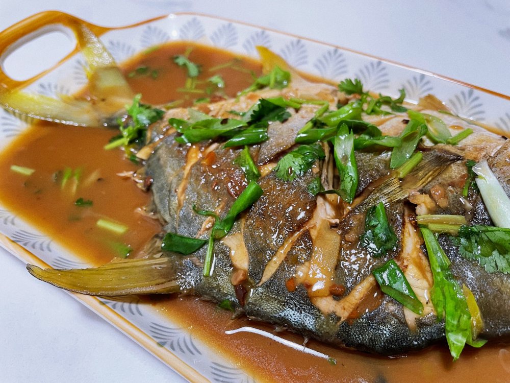 豆豉烧鲳鱼