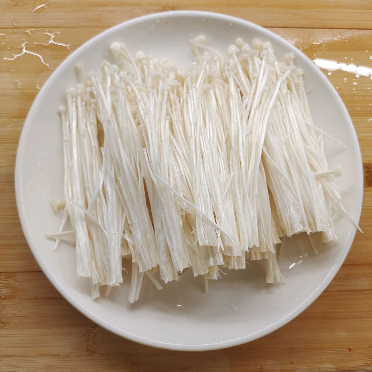 酸辣爽脆捞汁毛肚金针菇