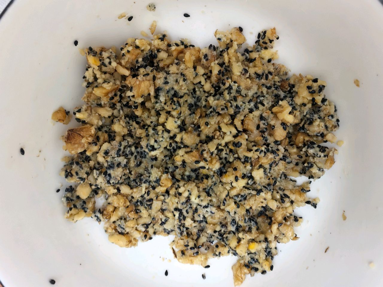 芝麻核桃包