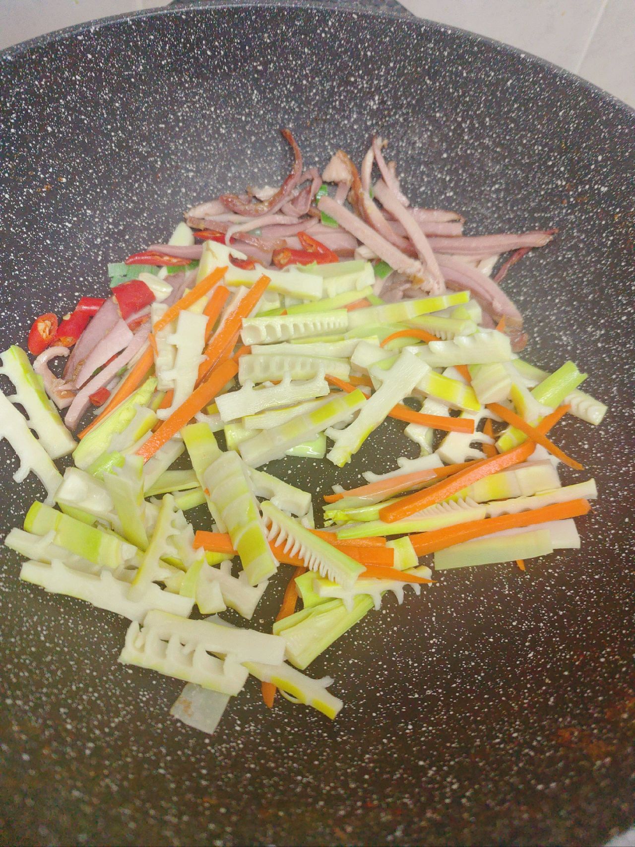 春笋炒腊肉