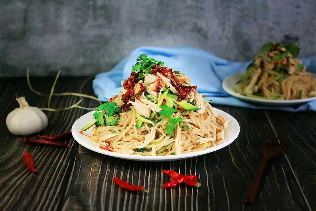 鸡丝凉面
