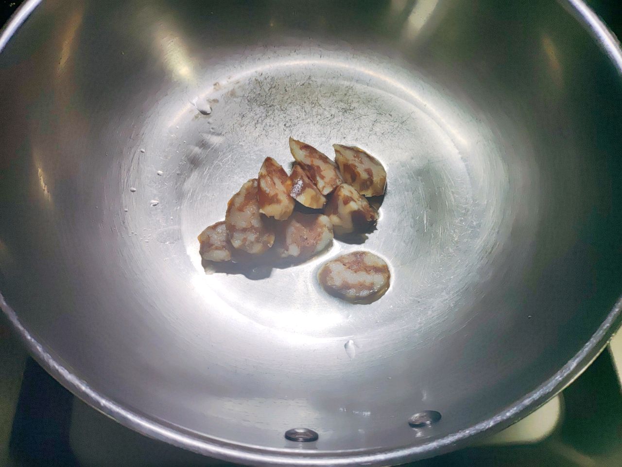 腊肠藕片荷兰豆