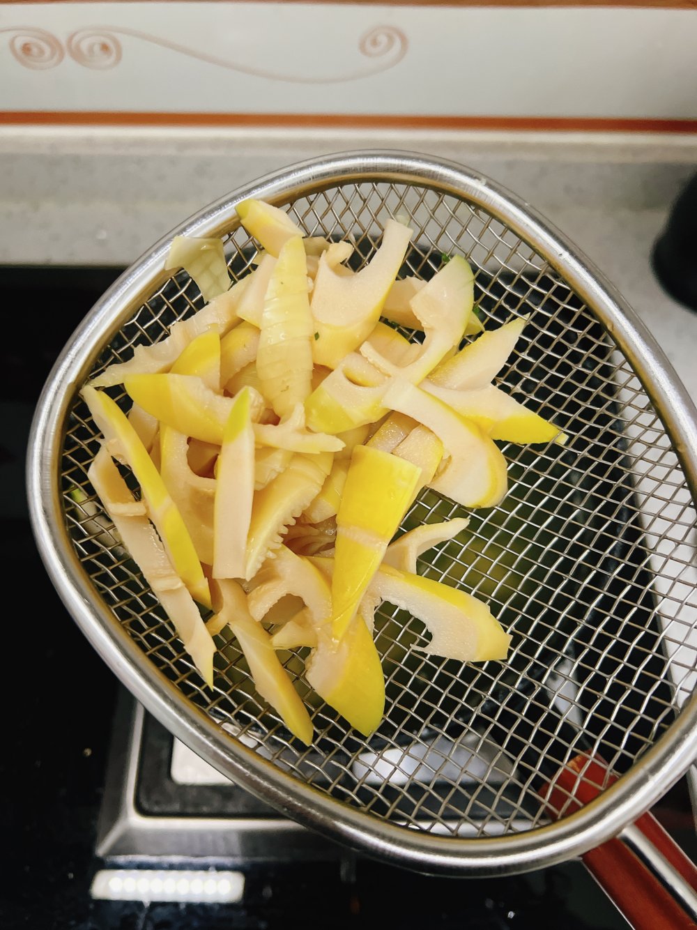 春日三拌，春天最鲜嫩好吃的小凉菜