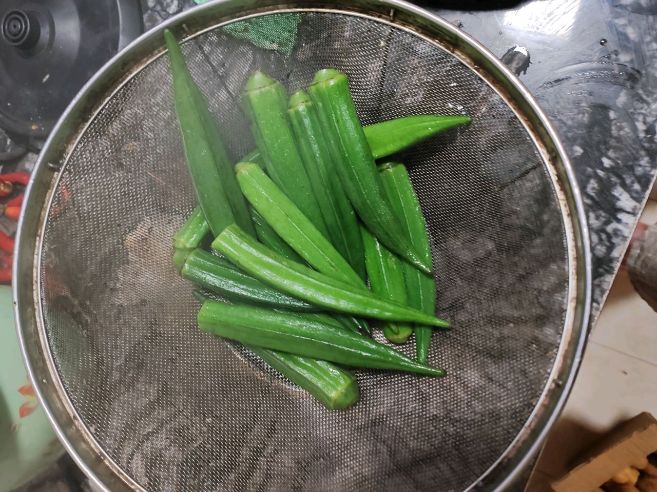 秋葵炒鸡蛋
