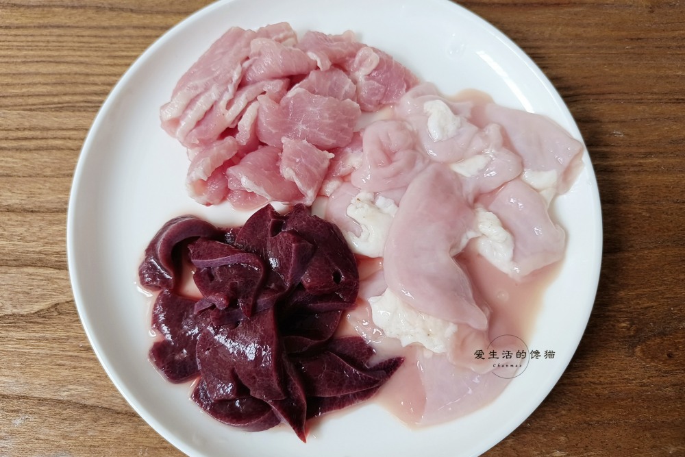 车前草猪杂汤