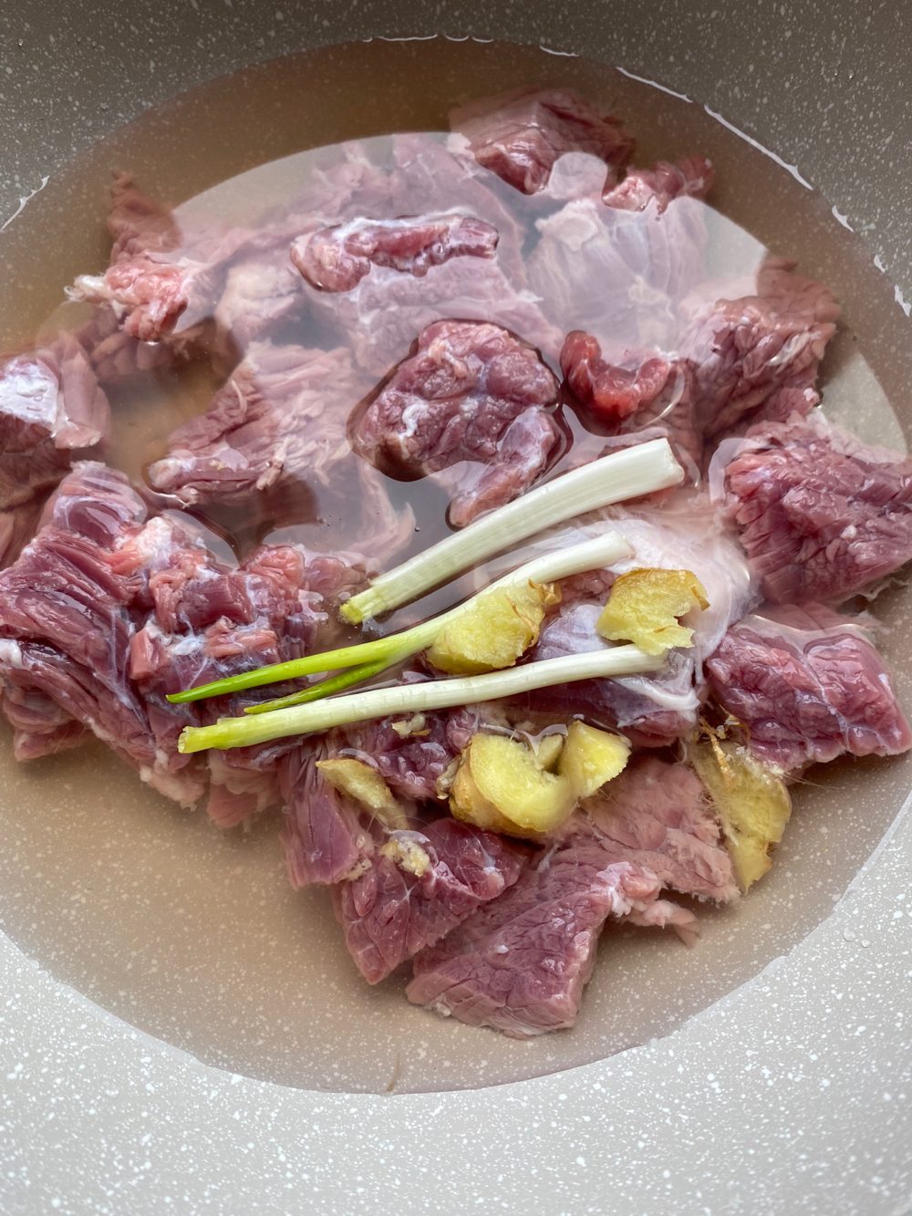 南瓜炖牛肉