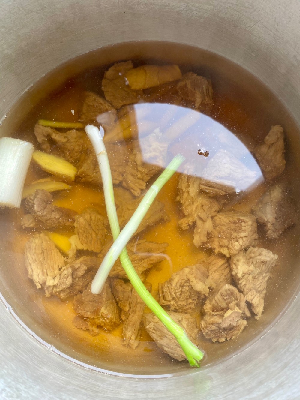 南瓜炖牛肉