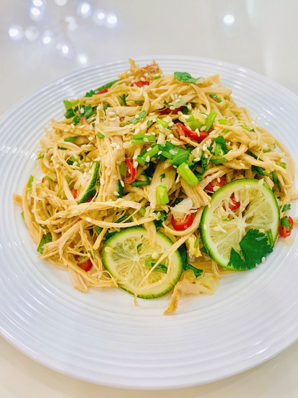 傣味凉拌鸡丝