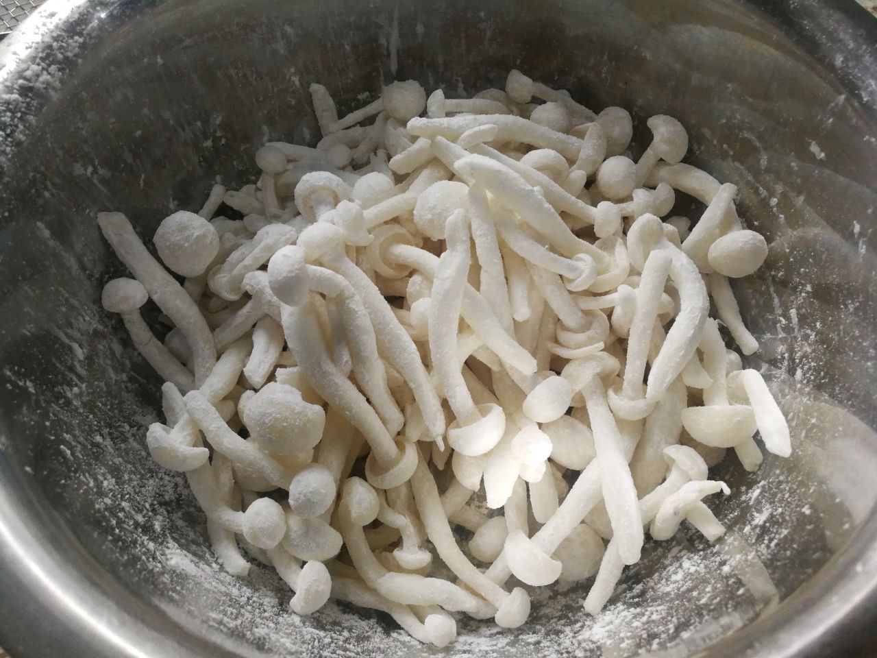 白玉菇爆炒扇贝丁