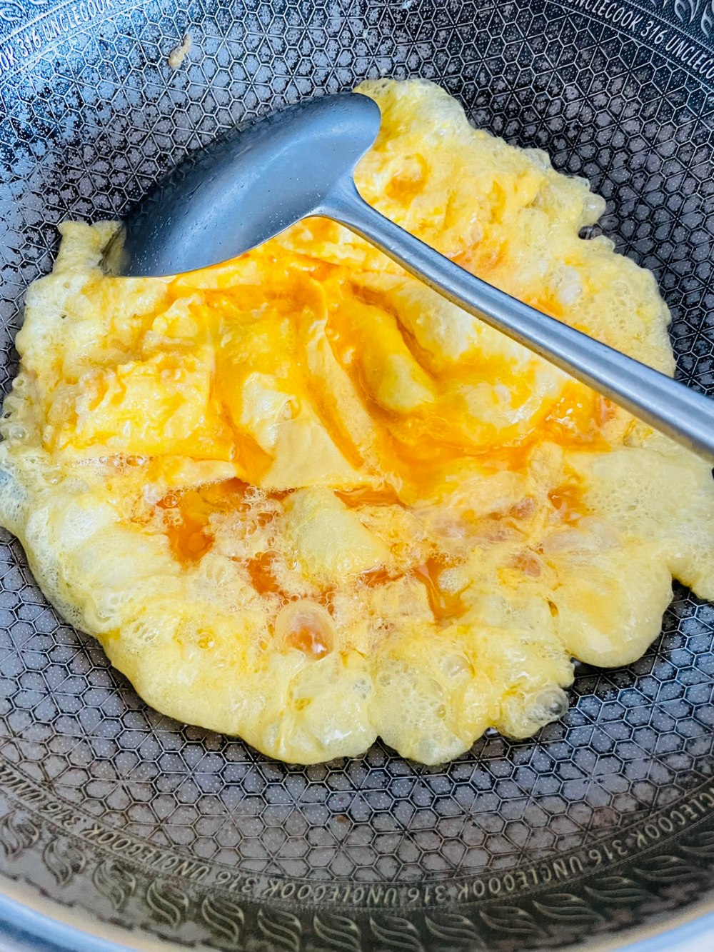 黄花菜炒鸡蛋
