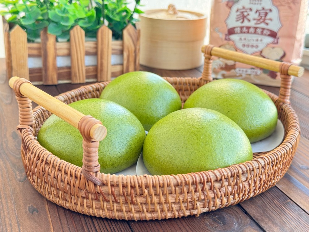 清新的菠菜馒头