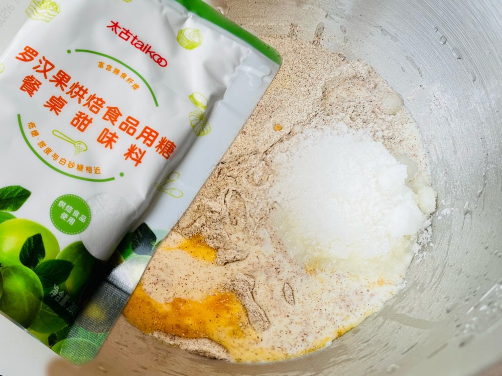 叶子黑麦面包